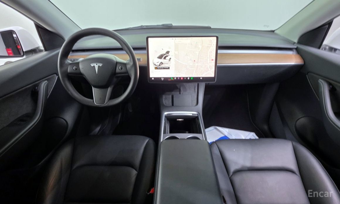 Tesla Model Y Long Range №8