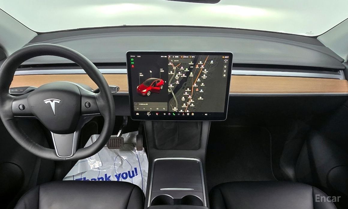 Model Y Long Range 8