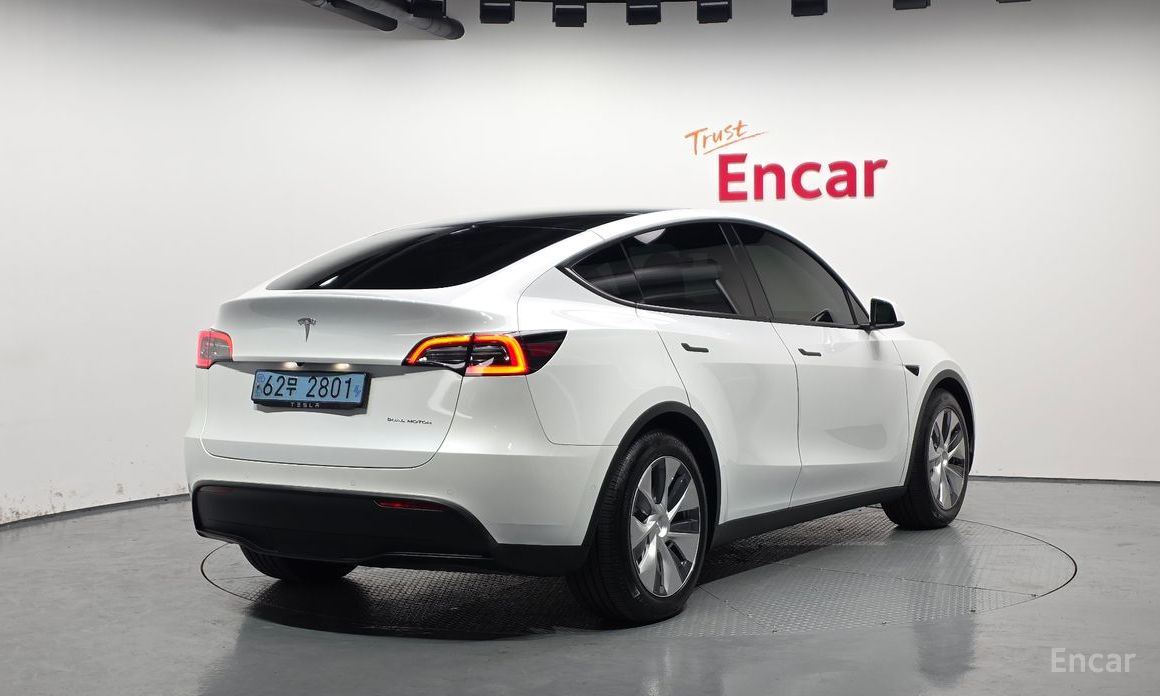 Model Y Long Range 3