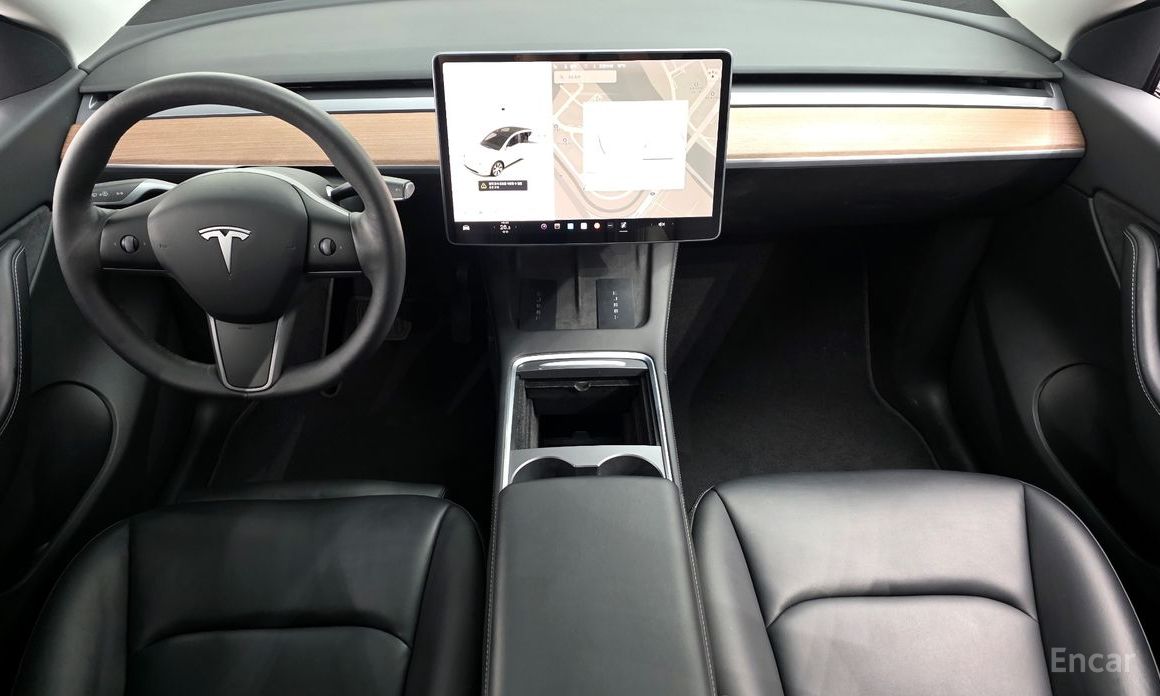 Model Y Long Range 8