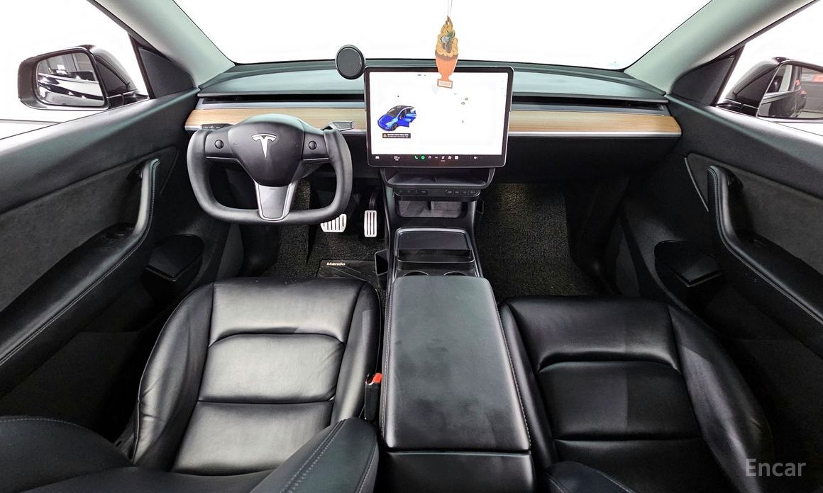 Model Y Performance 8
