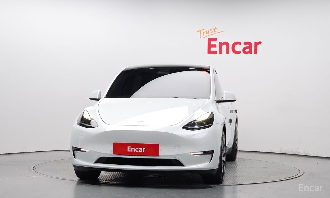 Model Y Performance 4