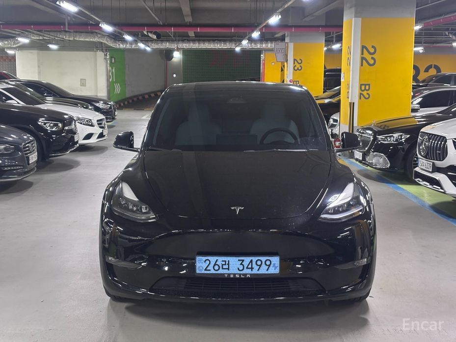 Model Y Performance 3
