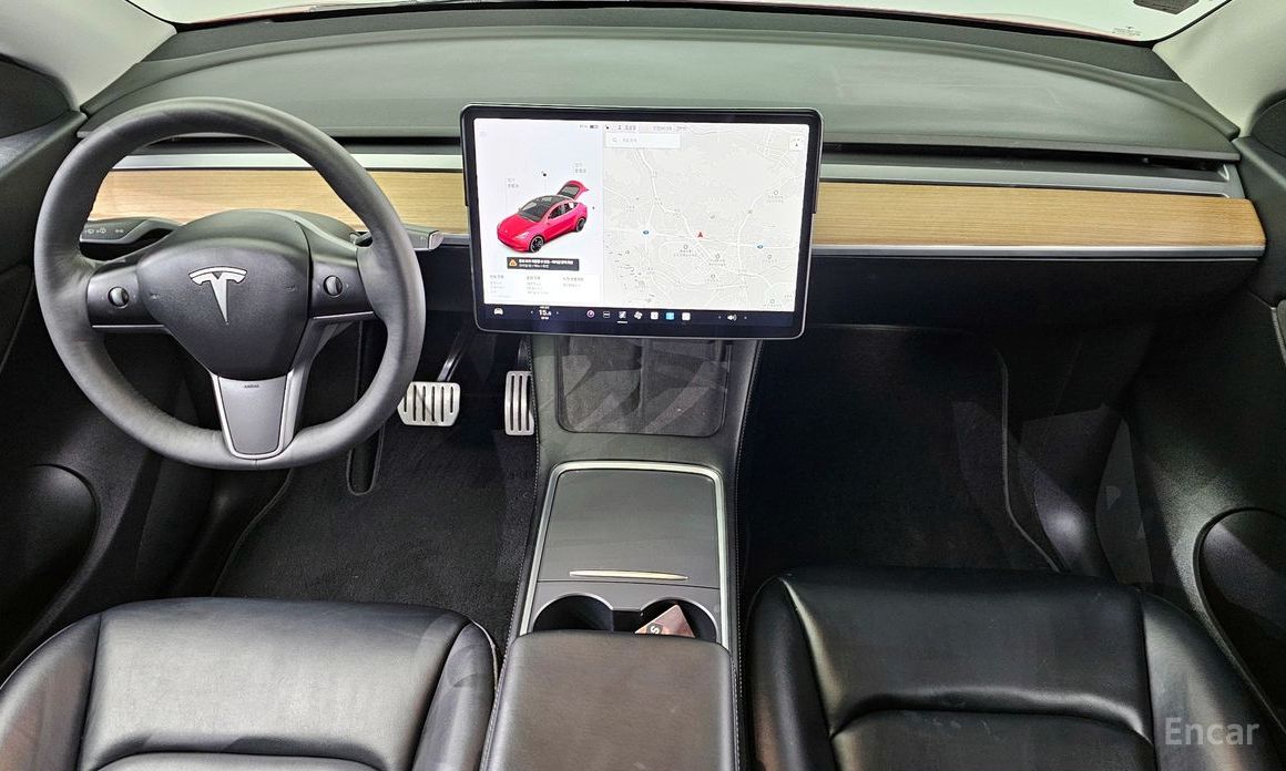 Tesla Model Y Performance  8