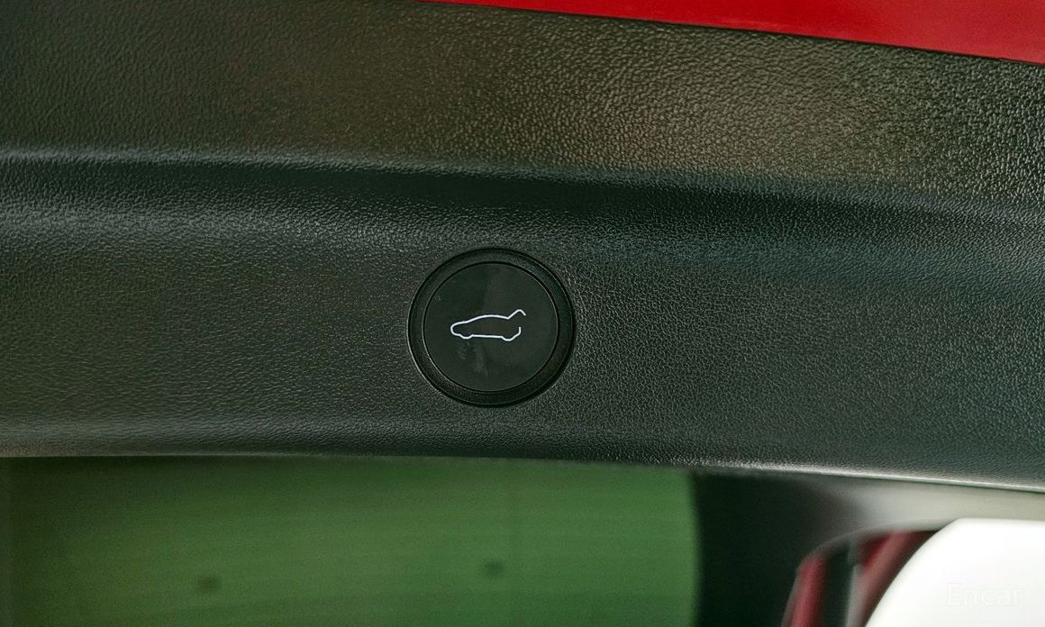 Tesla Model Y Performance  21