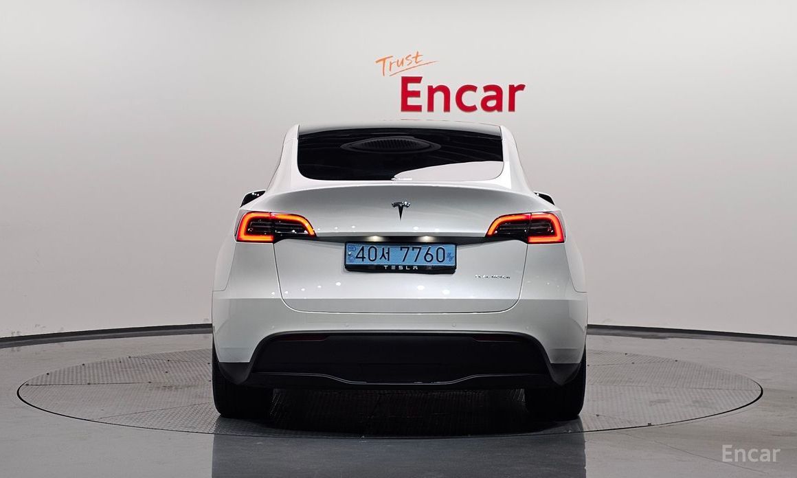 Model Y Standard Range 5