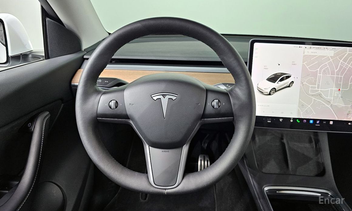Tesla Model Y Standard Range №14
