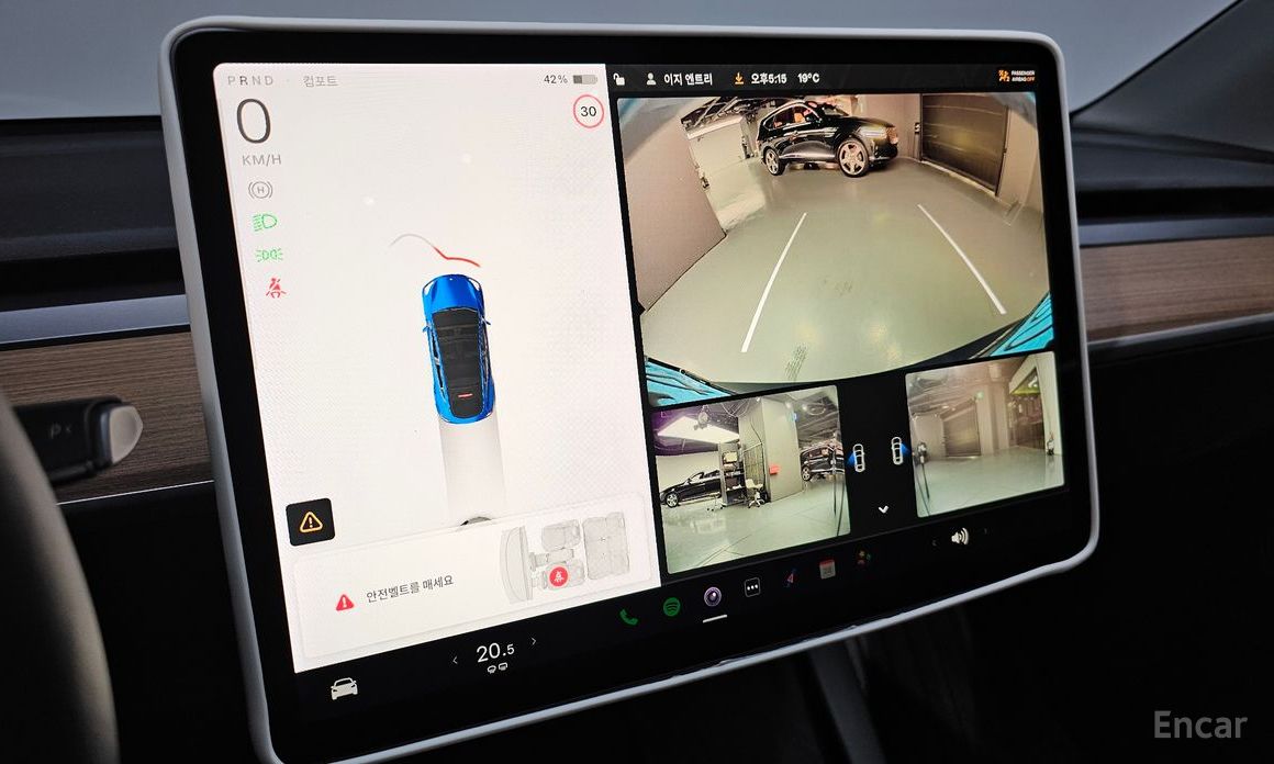 Tesla Model Y Standard Range №16
