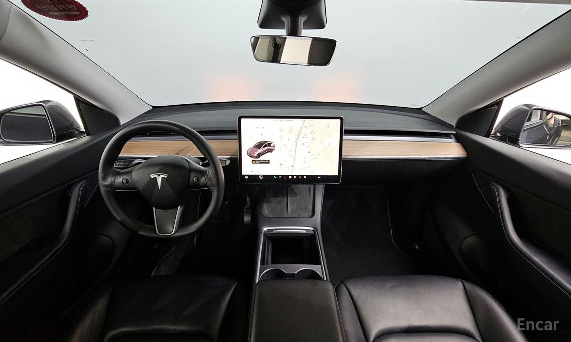 Model Y Standard Range 8