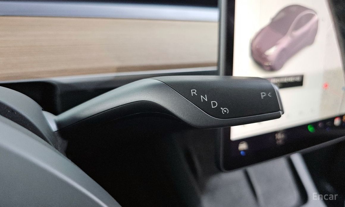 Model Y Standard Range 10