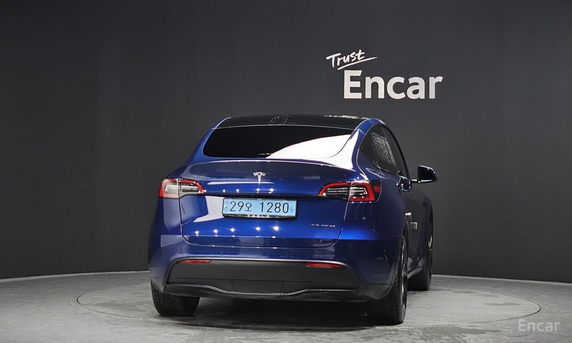 Model Y Standard Range 5