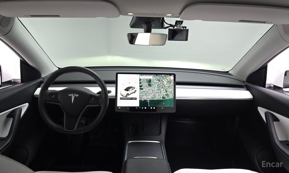 Tesla Model Y Standard Range №7