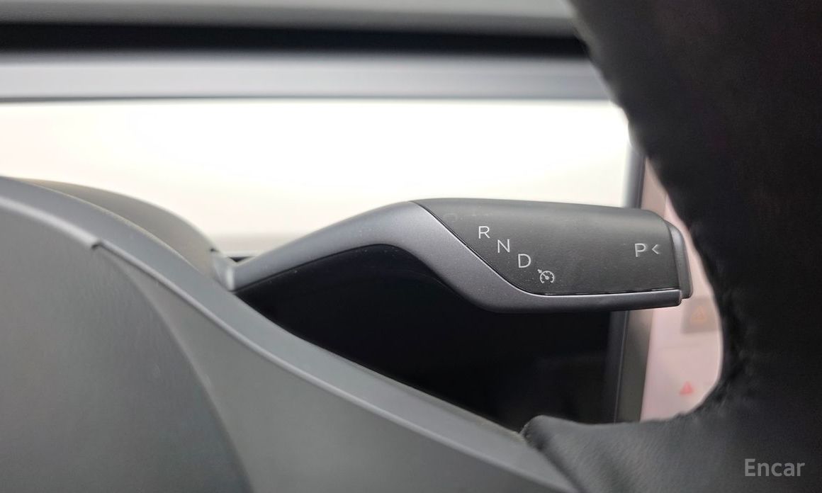 Tesla Model Y Standard Range №9
