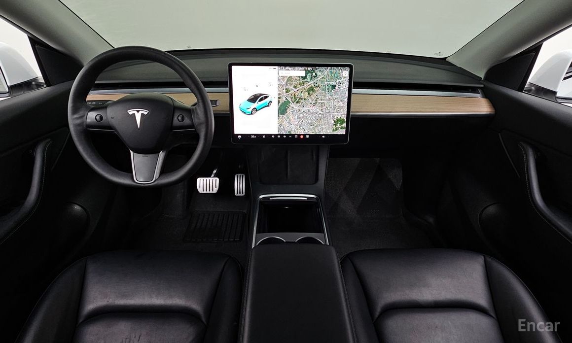 Model Y Standard Range 8