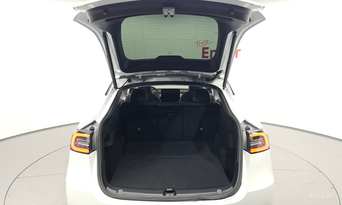 Model Y Standard Range 21