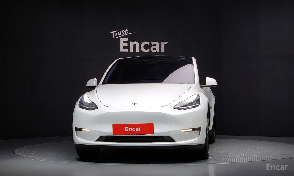 Tesla Model Y Standard Range №4