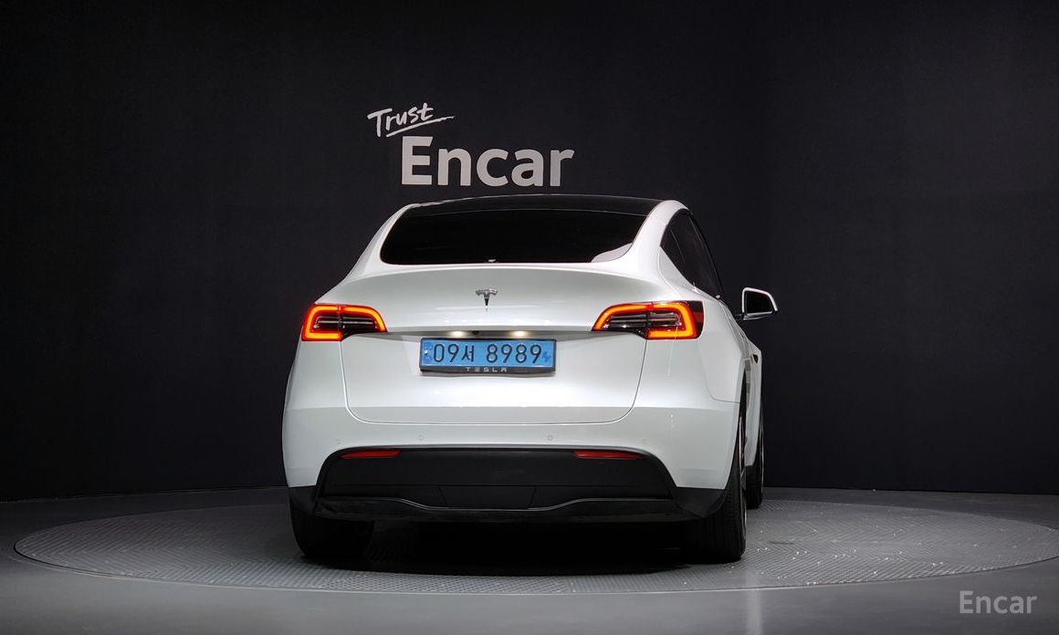 Tesla Model Y Standard Range №5