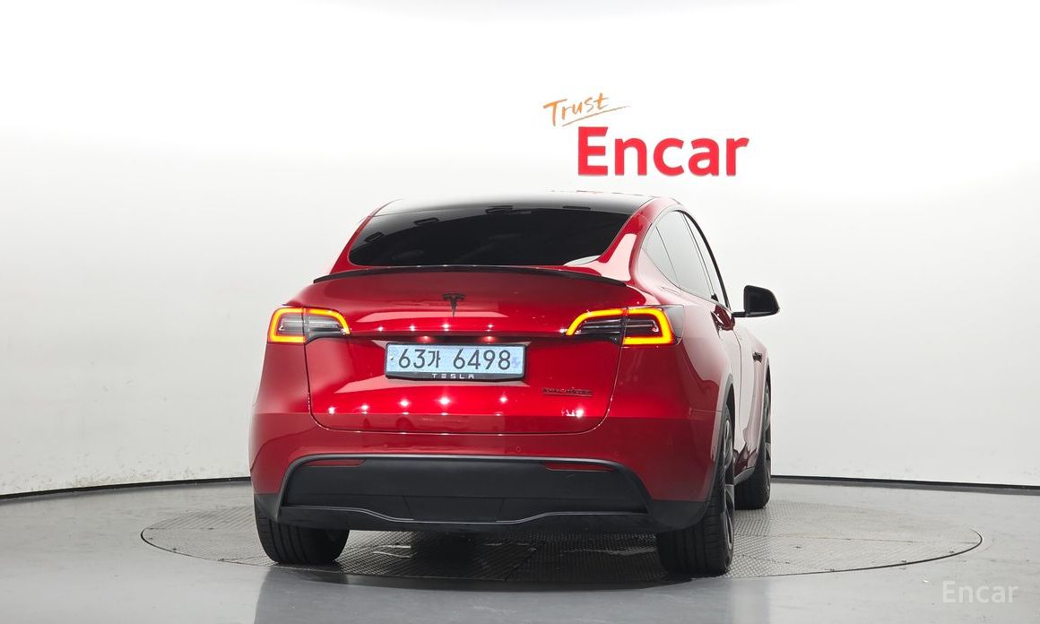 Model Y Standard Range 5