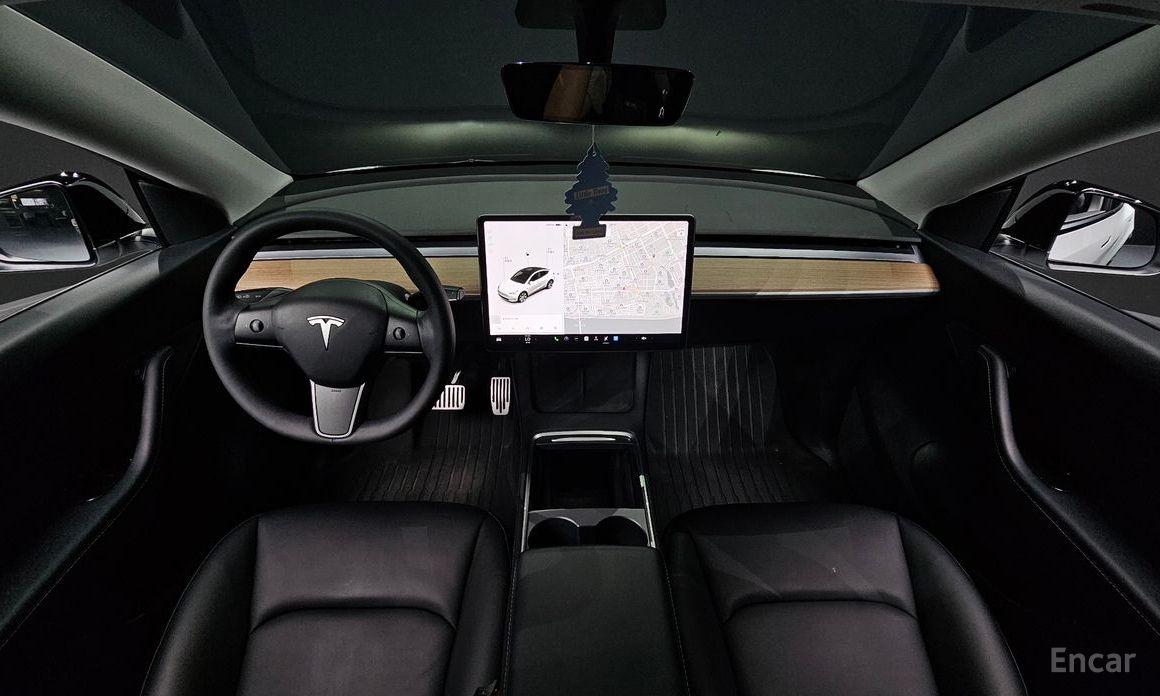 Model Y Standard Range 8