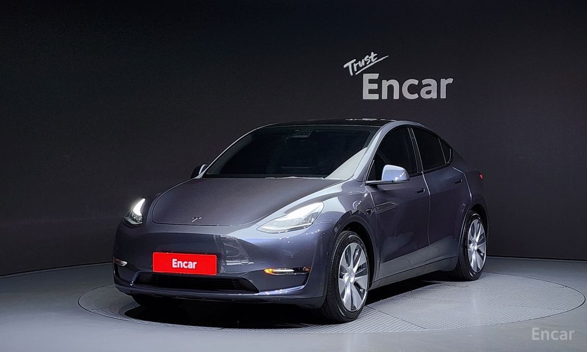 Tesla Model Y Standard Range №2