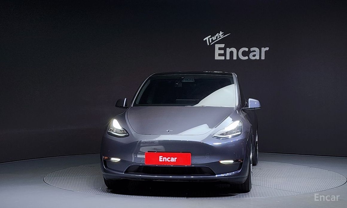 Tesla Model Y Standard Range №4