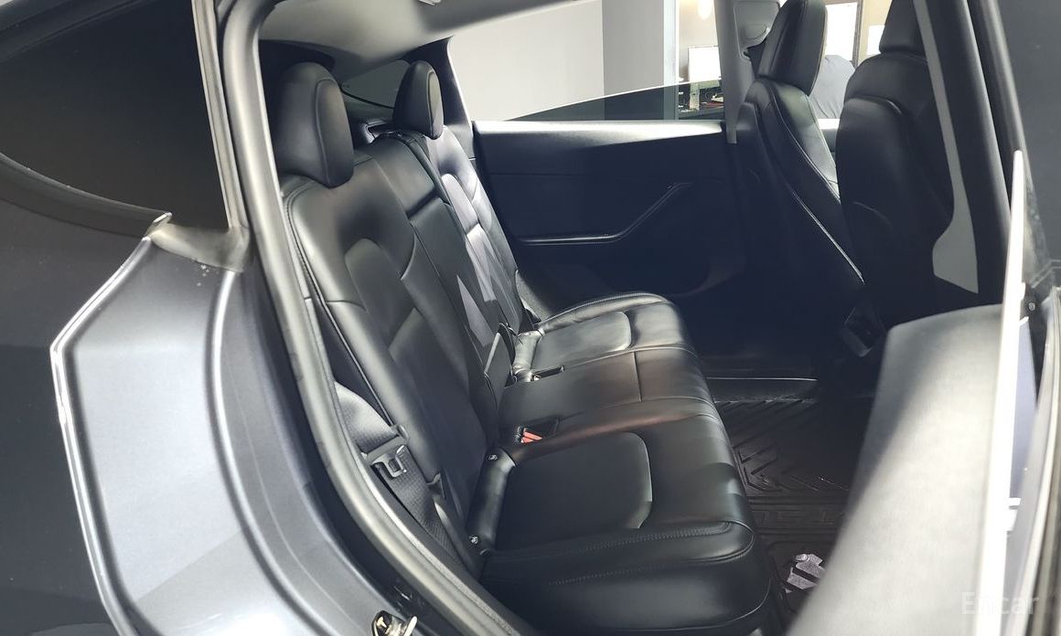 Tesla Model Y Standard Range №13