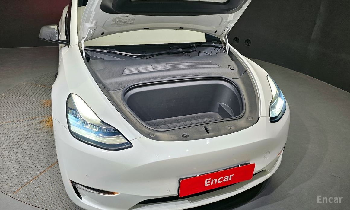 Tesla Model Y Standard Range №7