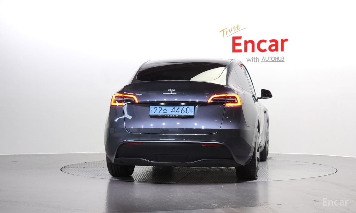 Tesla Model Y Standard Range №5