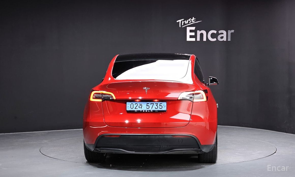 Model Y Standard Range 5