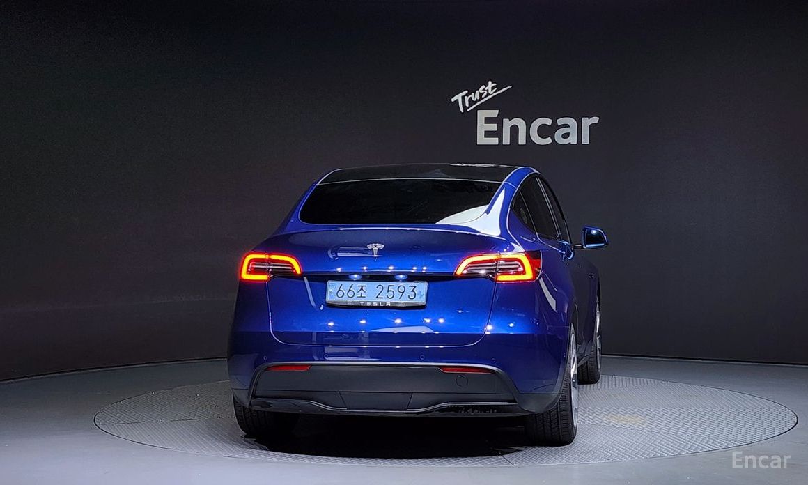 Tesla Model Y Standard Range №5