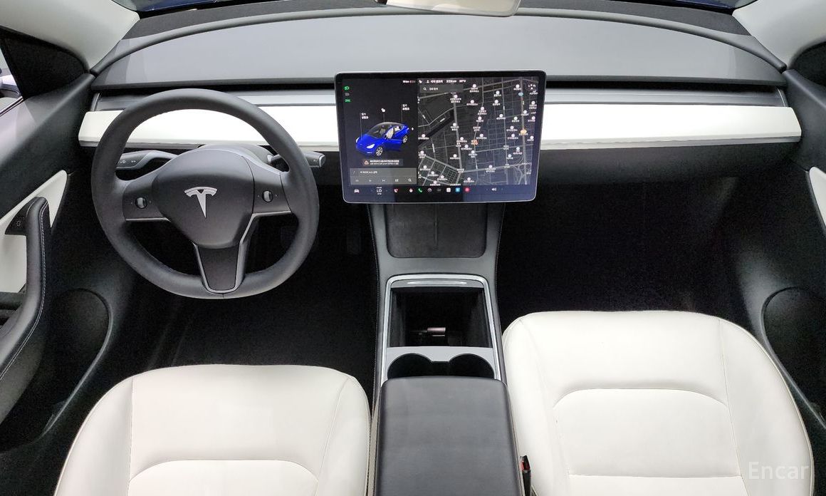 Tesla Model Y Standard Range №8