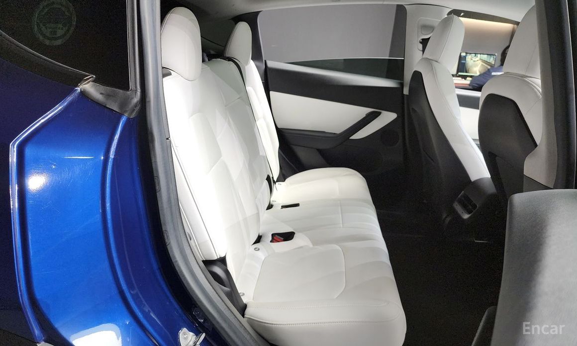 Tesla Model Y Standard Range №13