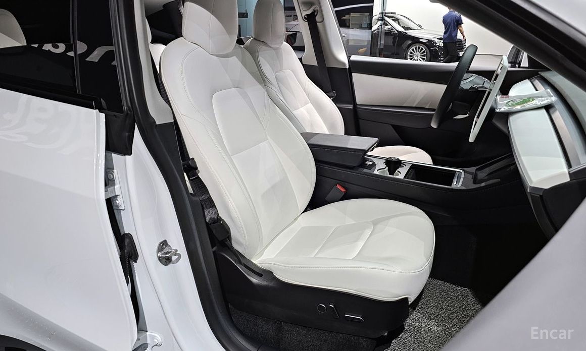 Model Y Standard Range 11