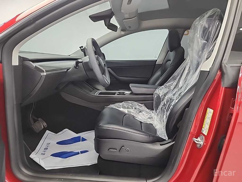 Tesla Model Y Standard Range №12