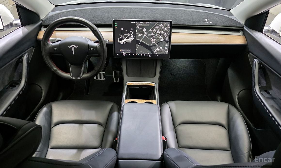 Model Y Standard Range 8