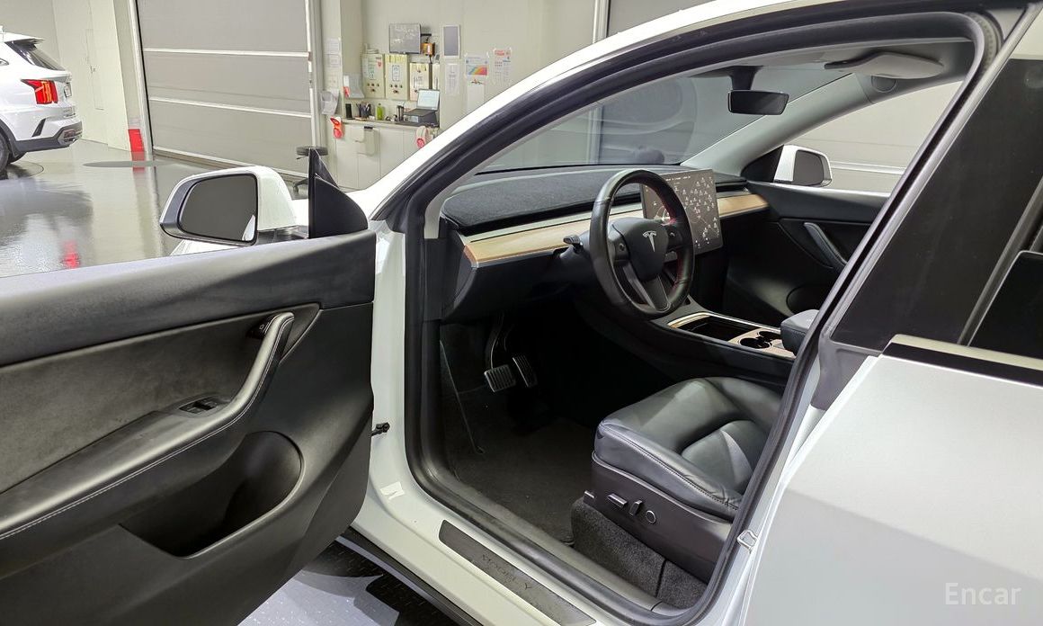 Model Y Standard Range 11