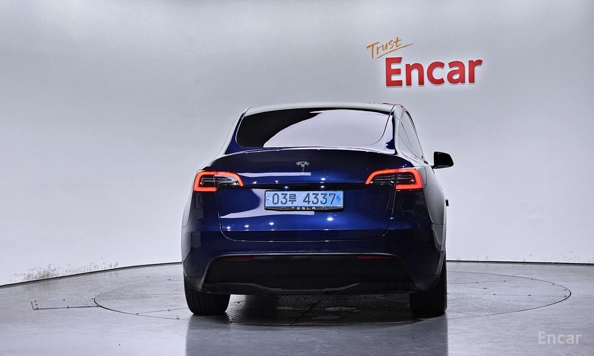 Model Y Standard Range 5