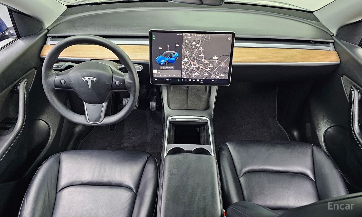 Model Y Standard Range 8