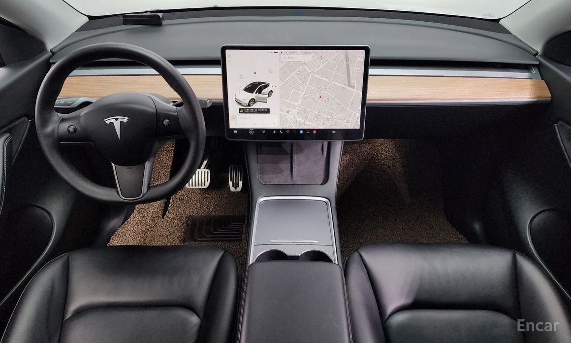 Model Y Standard Range 8