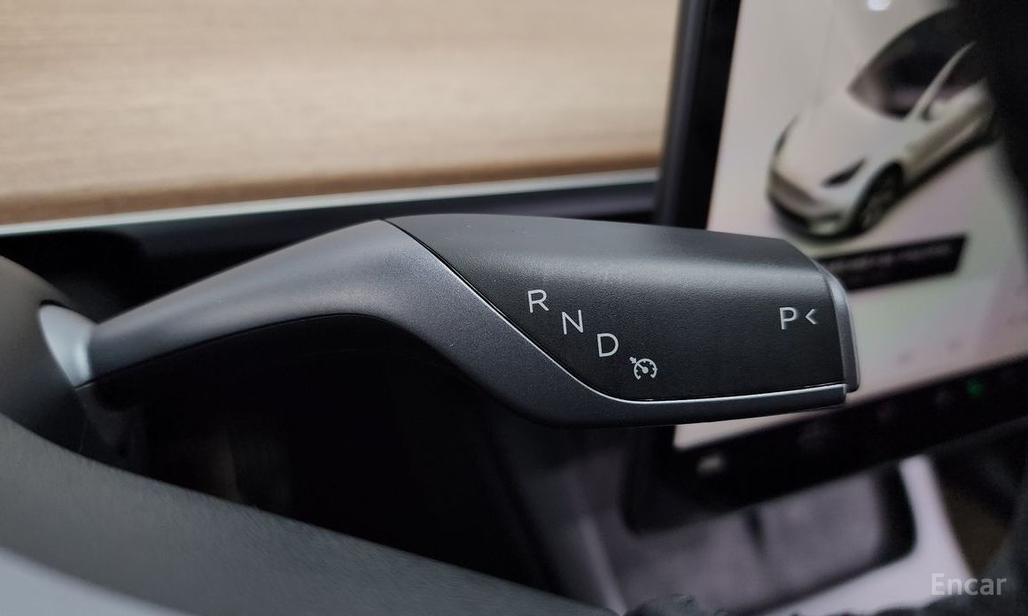 Model Y Standard Range 10