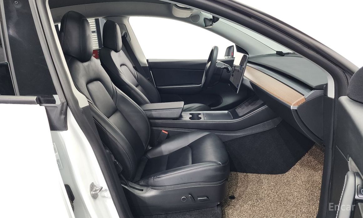 Model Y Standard Range 12