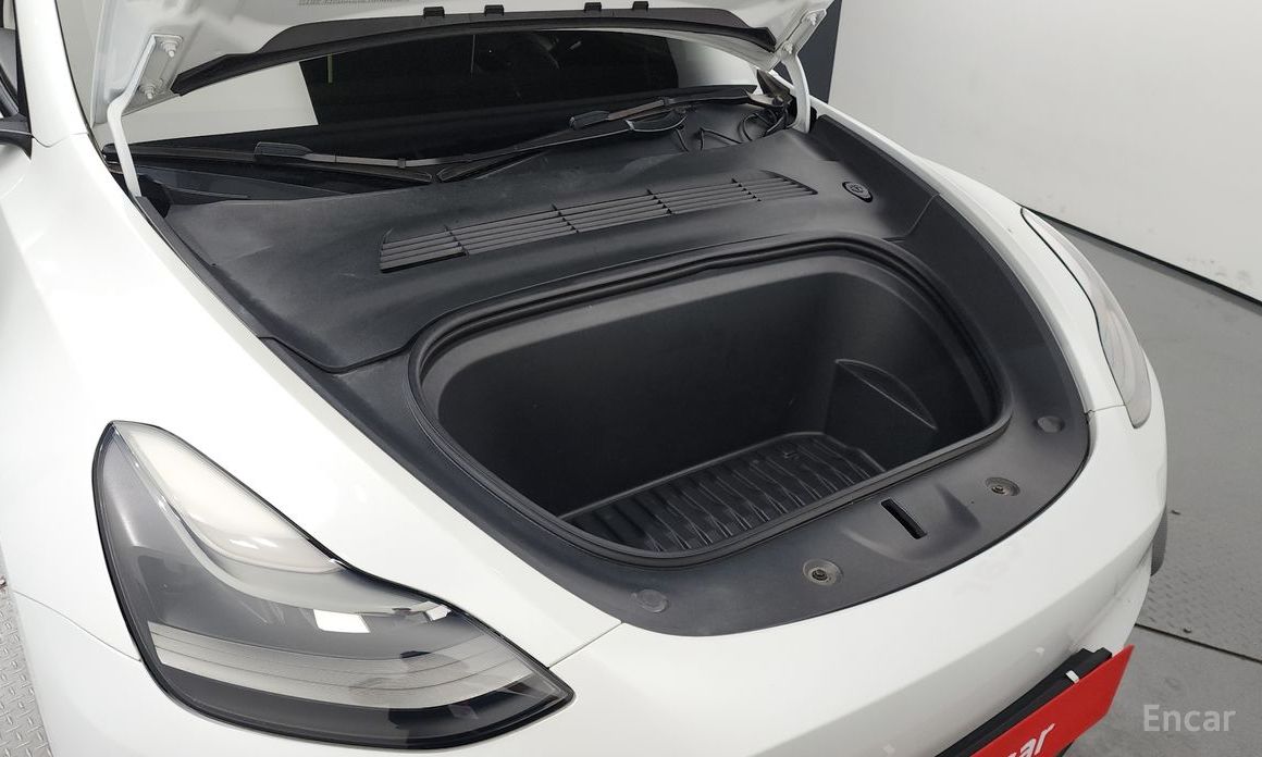 Tesla Model Y performance №7