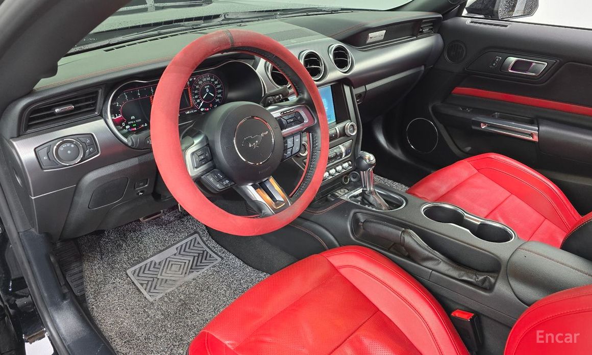 Mustang Coupe 8