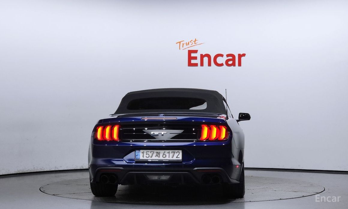 Mustang GT Convertible 5