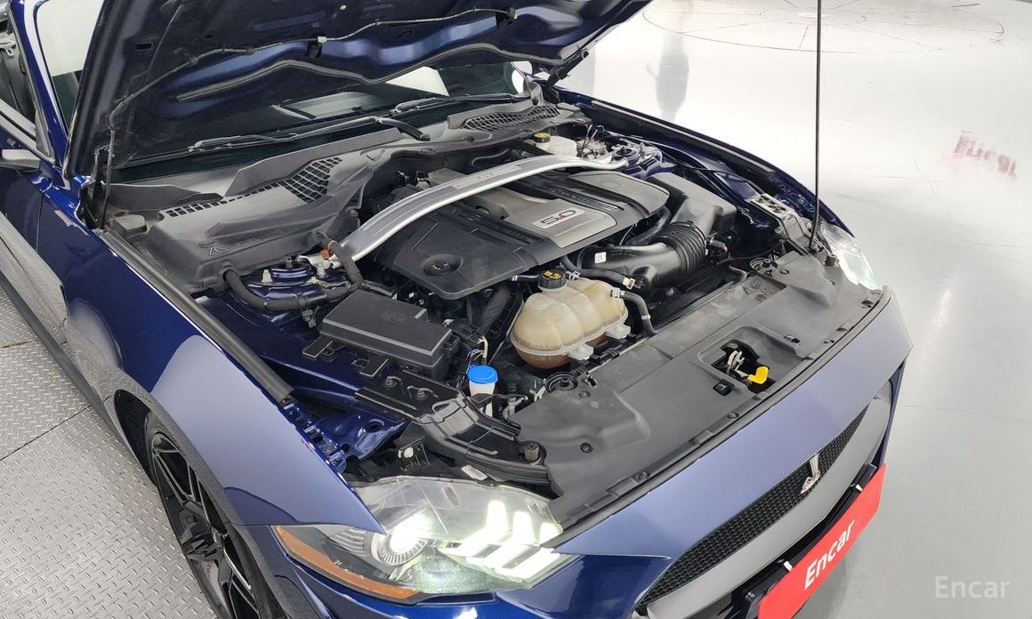 Mustang GT Convertible 7