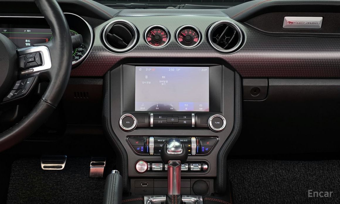 Mustang GT Convertible 19
