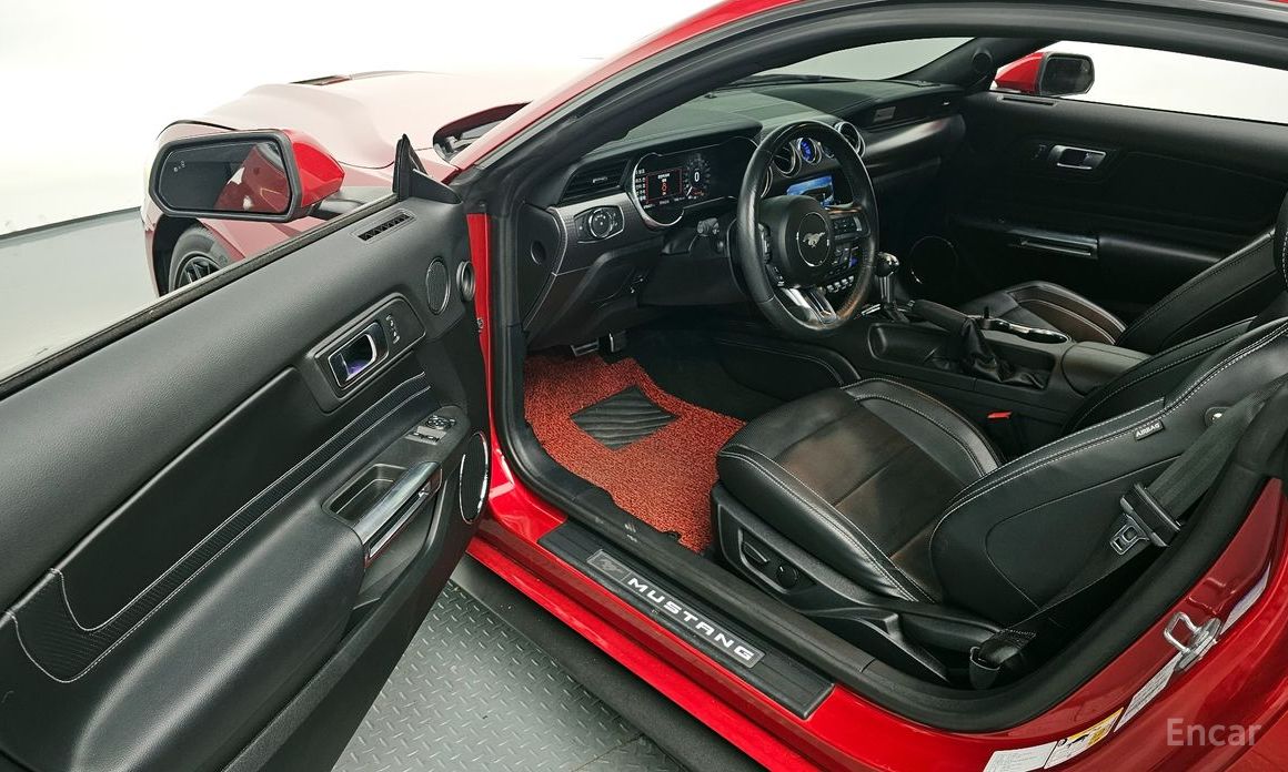 Ford Mustang GT Coupe №12