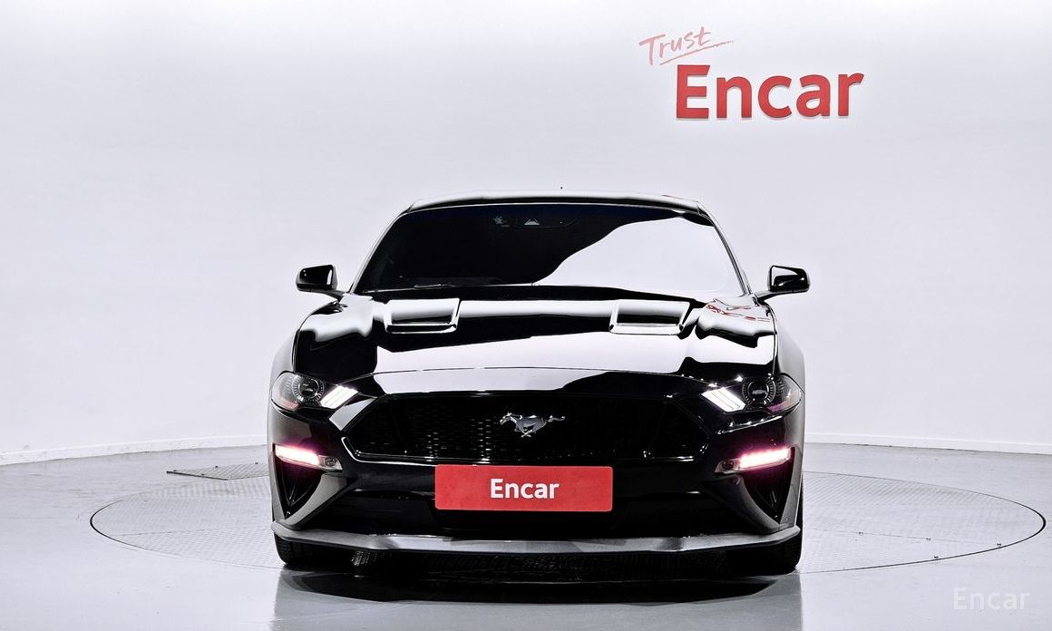 Ford Mustang GT Coupe №4