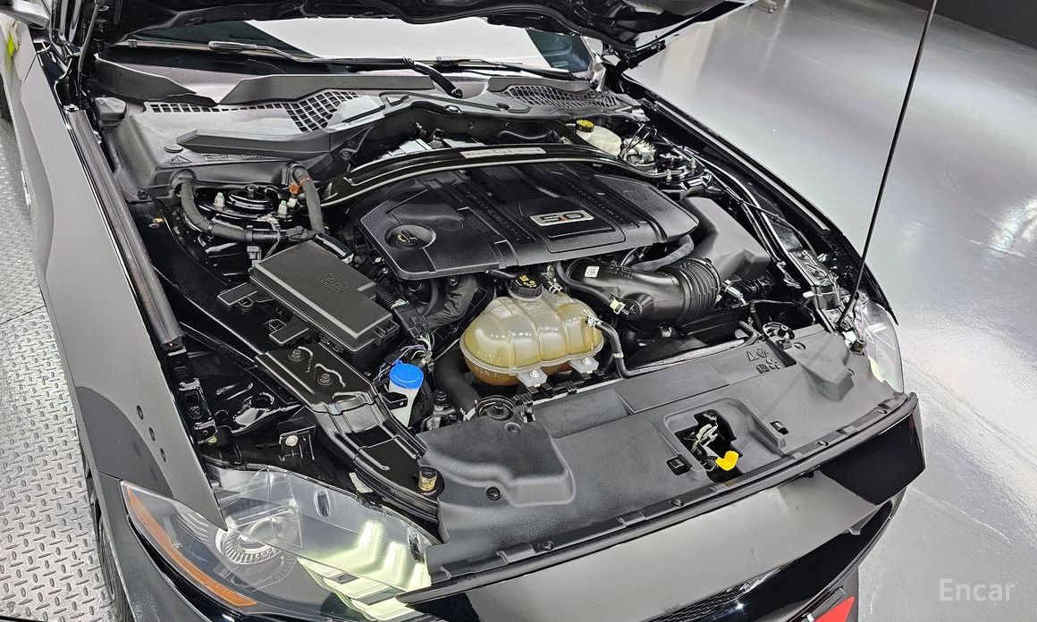 Ford Mustang GT Coupe №7