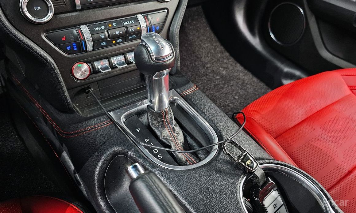Ford Mustang GT Coupe №10
